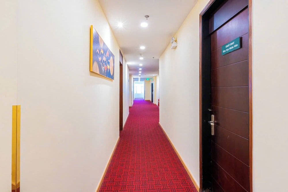 Happy Life Hotel 51/86
