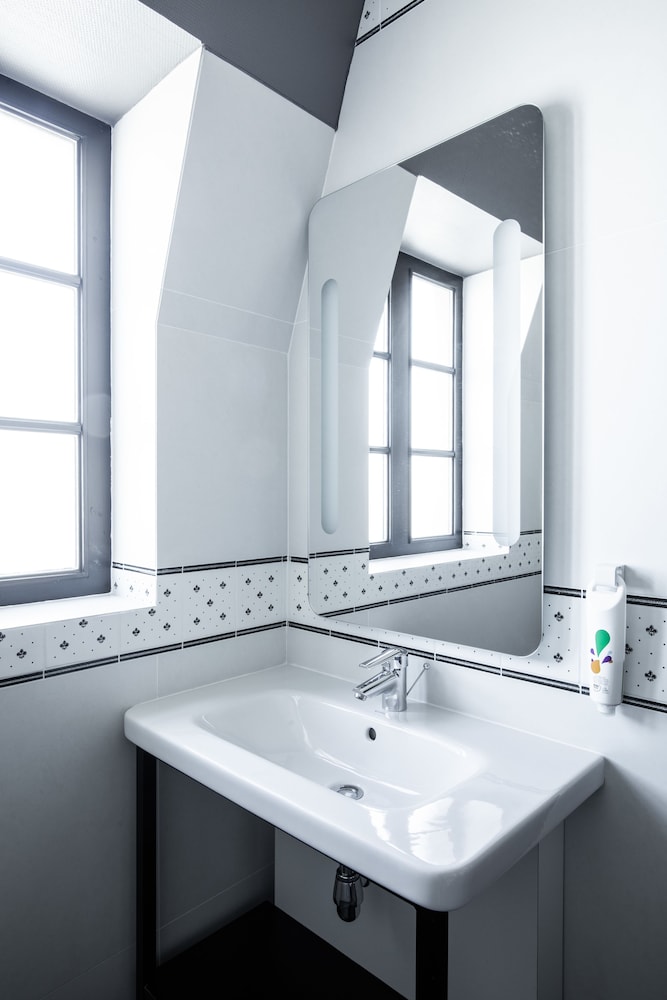 ibis Styles Dinan Centre Ville 24/64
