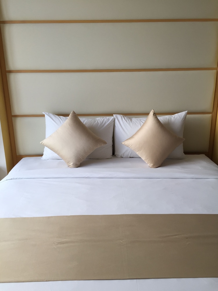 Bluesky Serviced Apartment Airport Plaza 27/54
