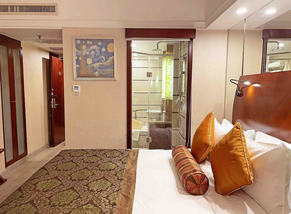 Merry Hotel Shanghai 30/74