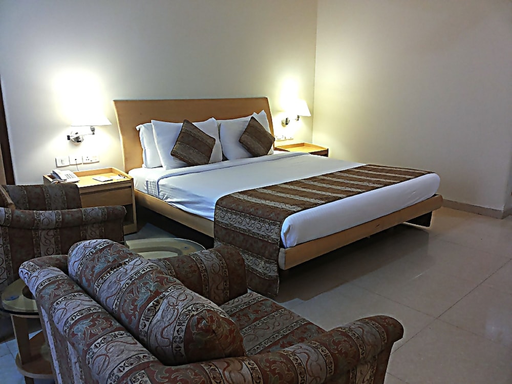 CHANCES RESORT & CASINO 15/66