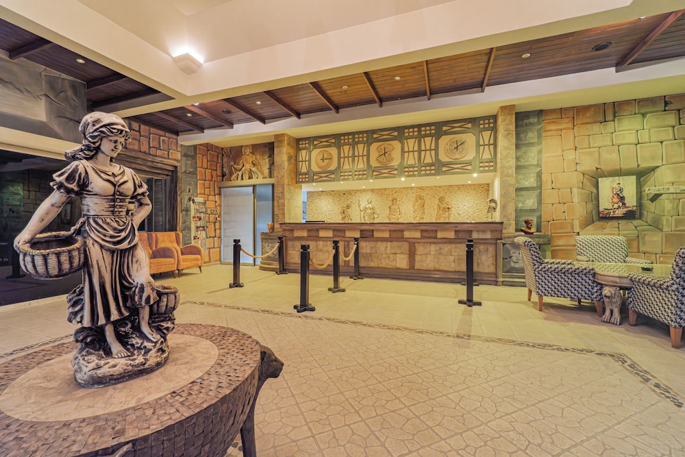 Historical Museum Resort 23/50