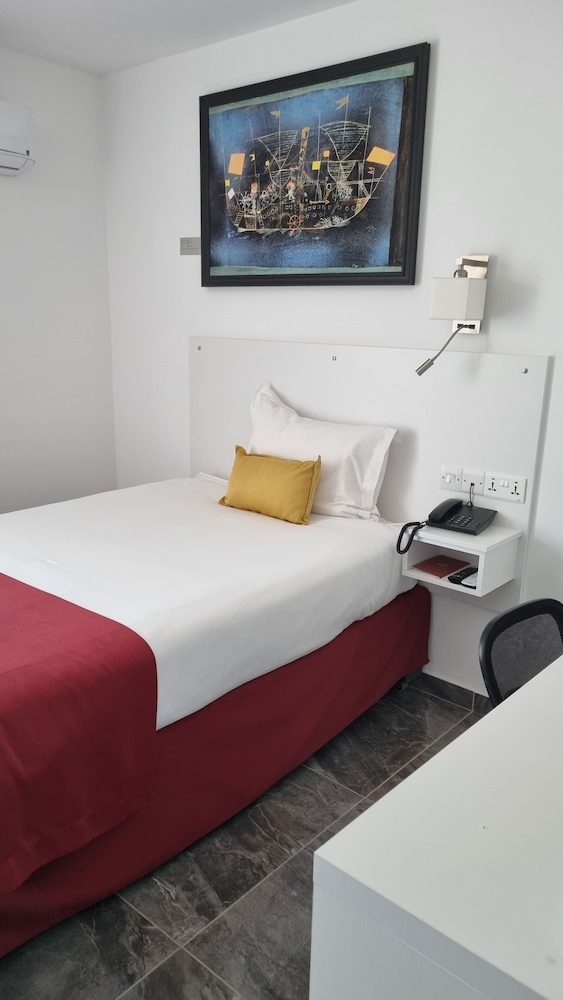 COMFORT, SINGLE, SINGLE BED, BALCONY