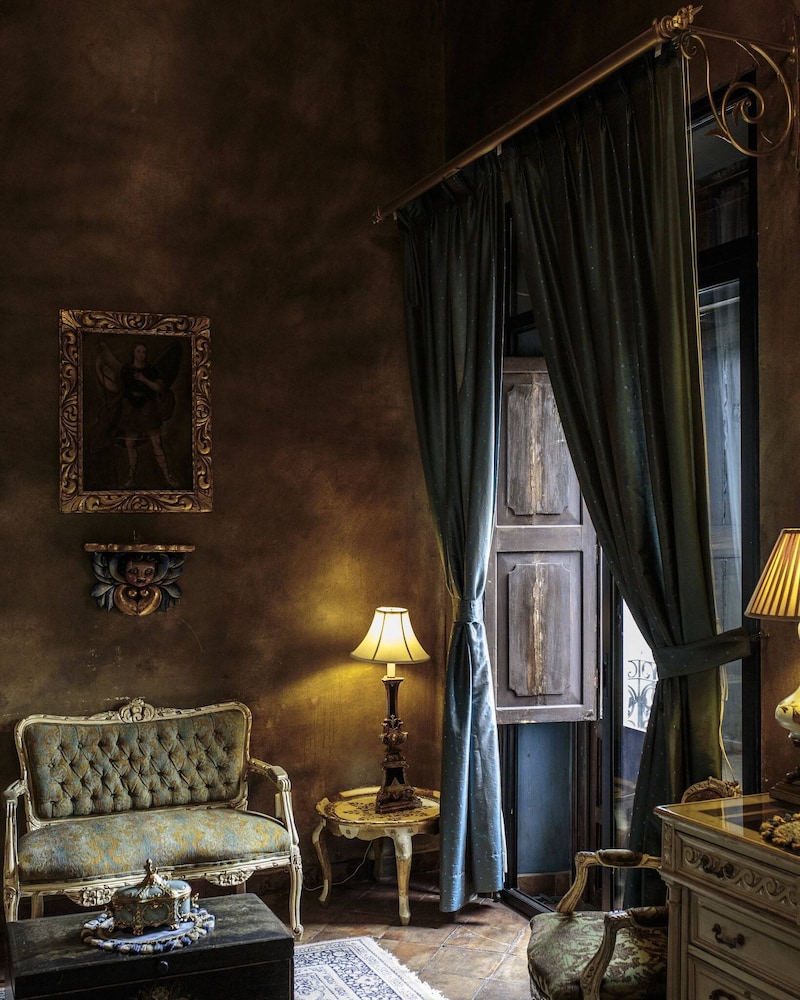 Casa Pedro Loza 28/43