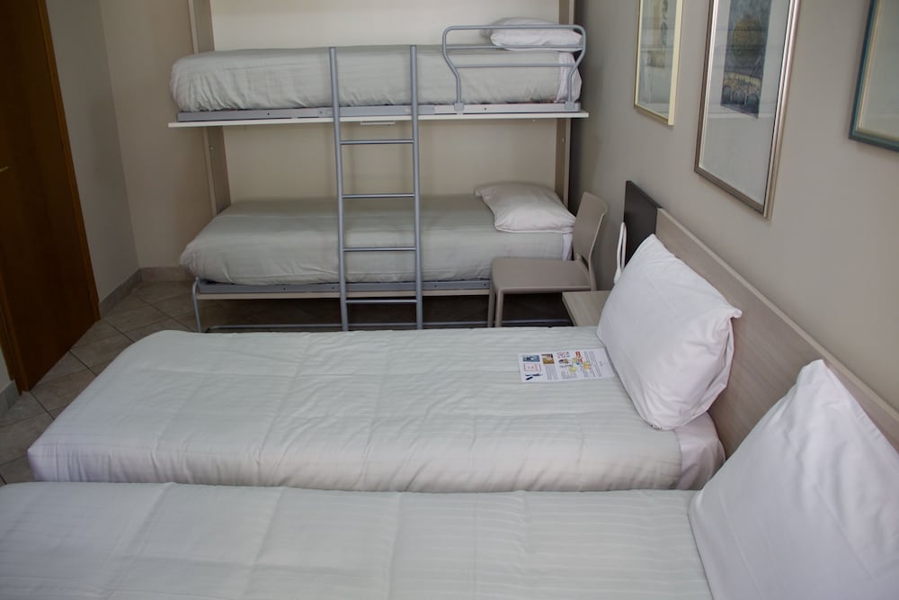 Hotel Gran Torino 27/72