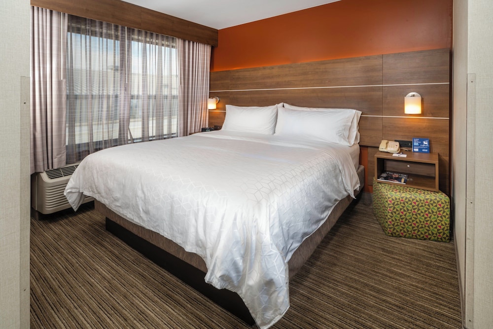 Holiday Inn Express Hotel And Suites Pasco Tricities 12/50