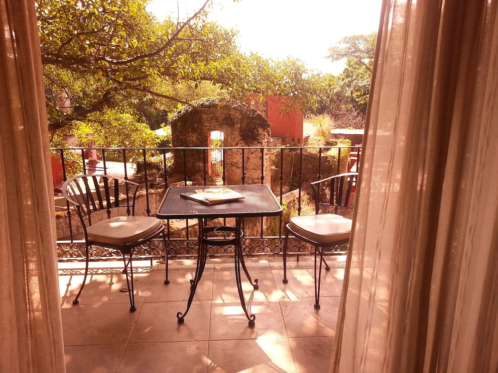 Hotel Spa Hacienda de Cortes 51/67