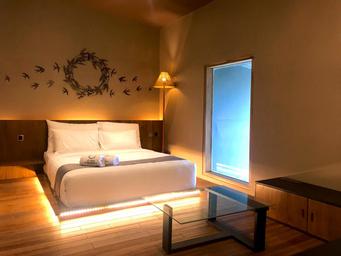 Grand, Premier, Double Bed