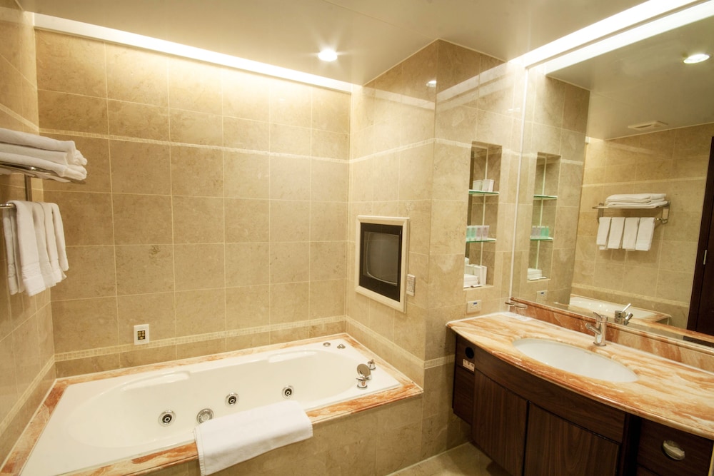 Les Hotel Tainan 58/63