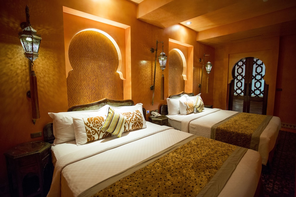 Amber, Quadruple, 2 King Beds, Balcony