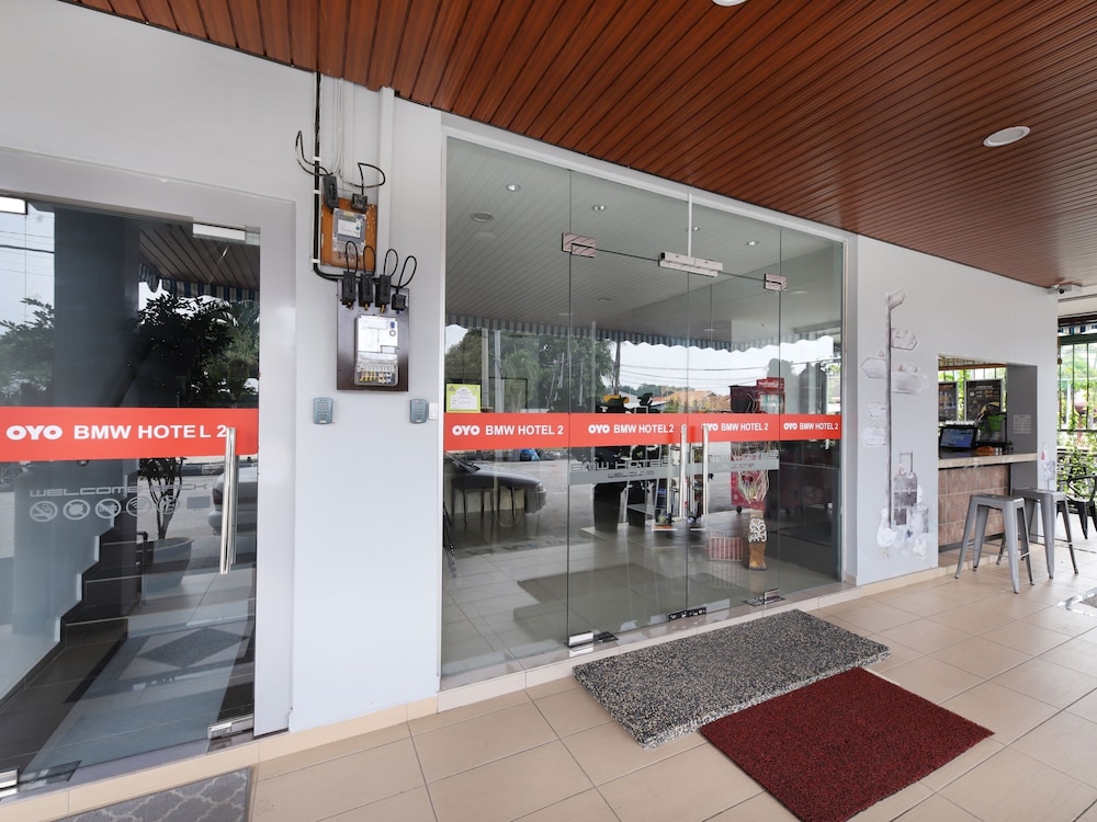 Lobby at OYO 778 Bmw 2 Hotel, MUAR