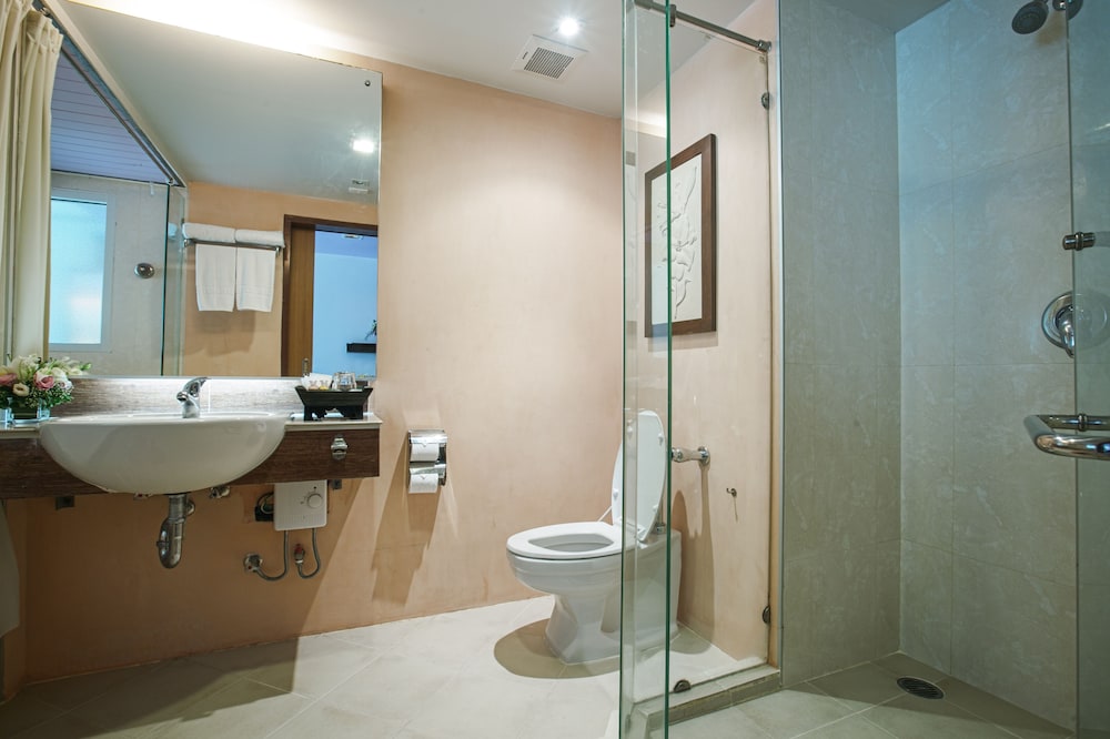 Asia Cha Am Hotel 48/50