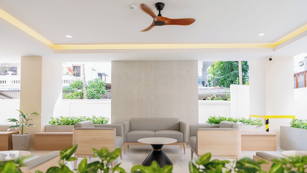B2 Huai Khwang Premier Hotel 32/50