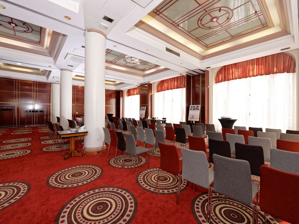 Mercure Lyon Centre Chateau Perrache 38/50