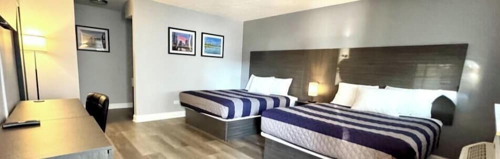 O Hare Inn & Suites 11/43