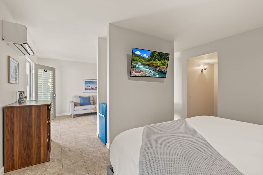 Casa Oliver Hotel & Resort - A Gay Mens Resort 17/50