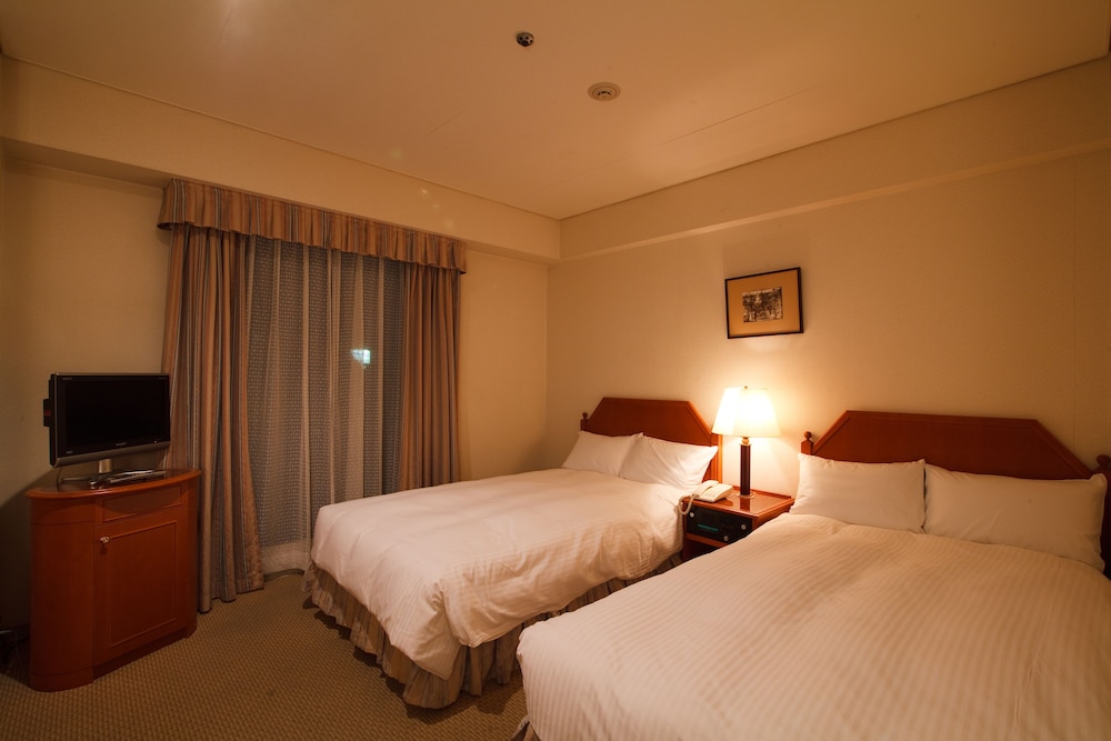 Crowne Plaza Ana Nagasaki Gloverhill 19/78