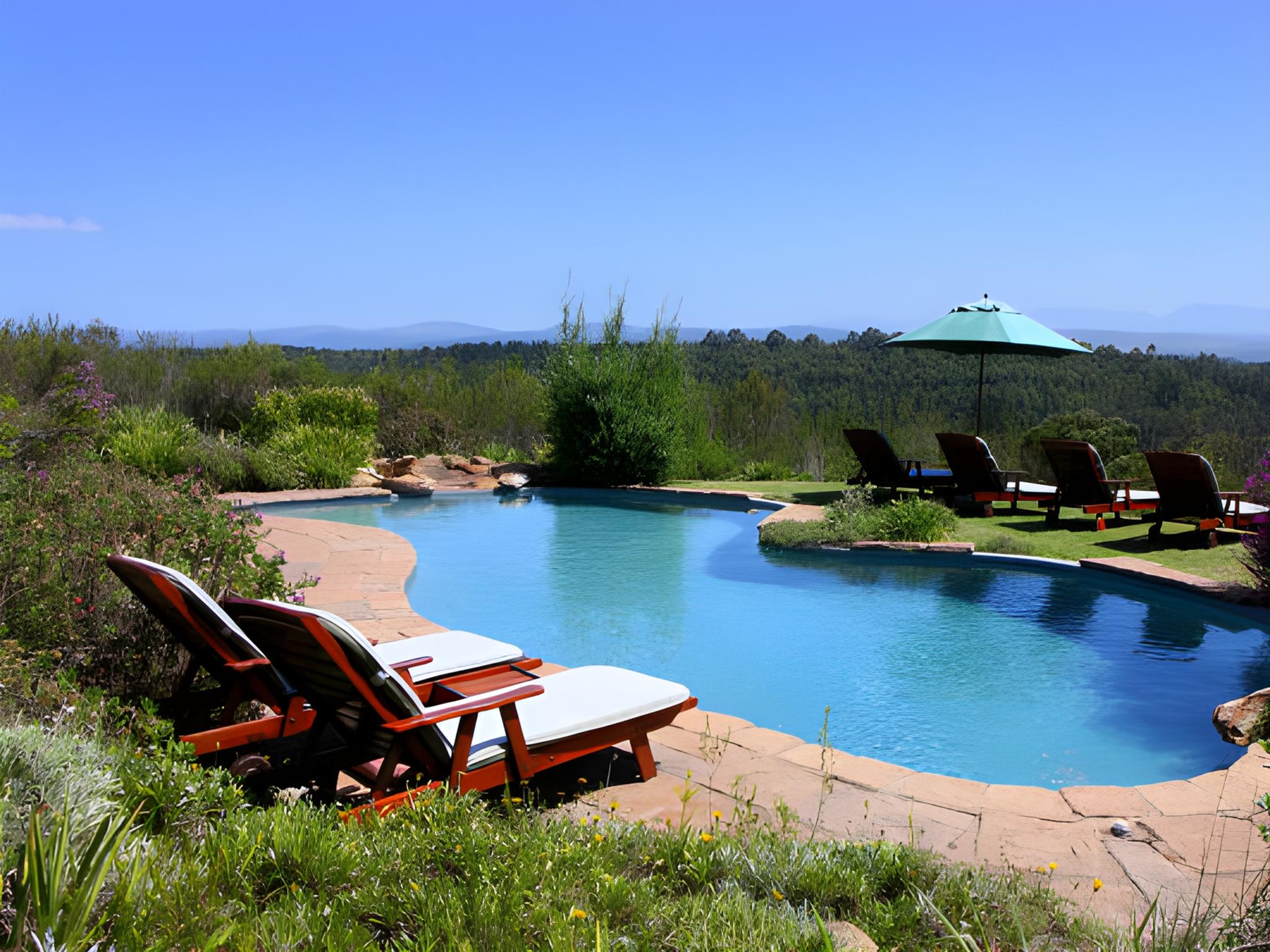 Fynbos Ridge Country House & Cottages 10/16
