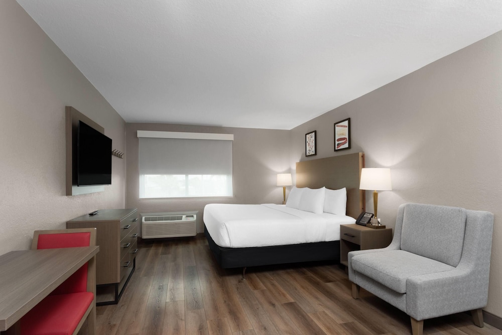 Hawthorn Extended Stay by Wyndham Ft Lauderdale Cypress Crk 14/46