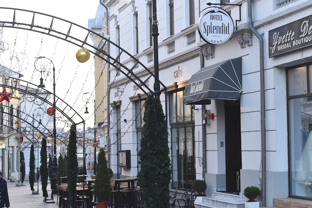 Hotel Splendid 1900 4/44