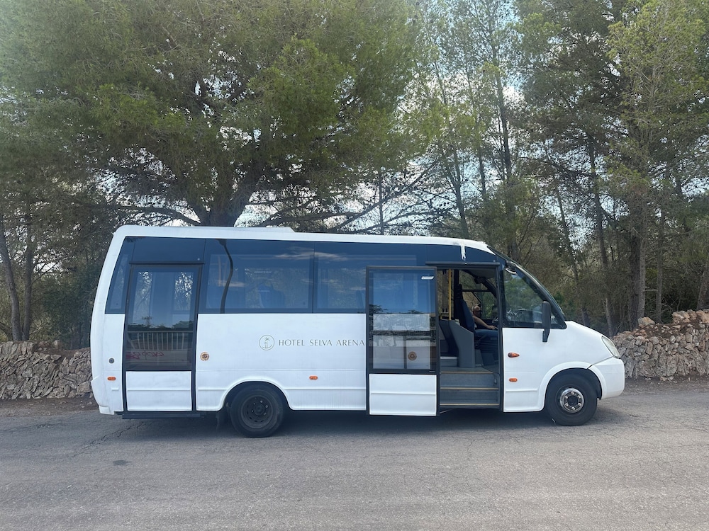 Hotel Selva Arenal 57/64