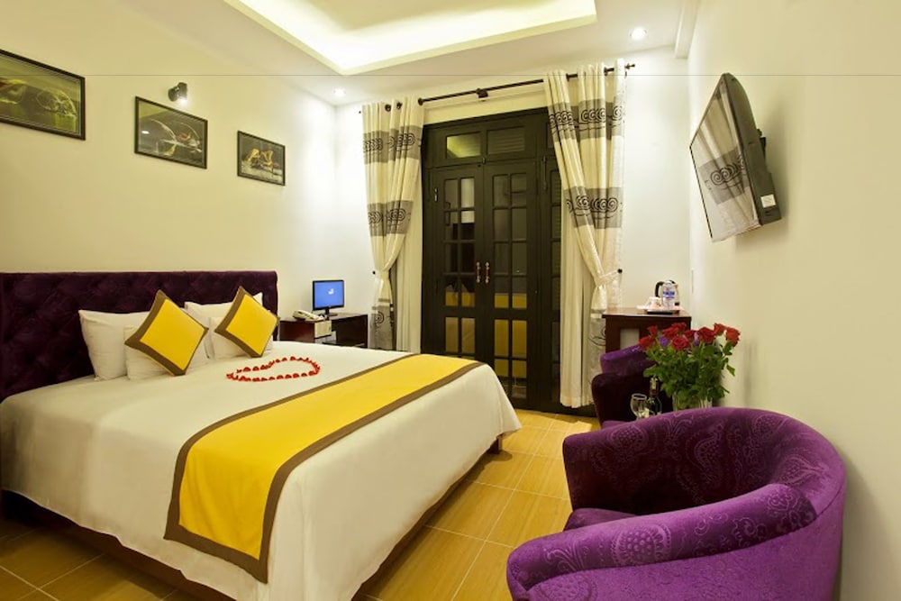 Hai Au Hotel 12/50