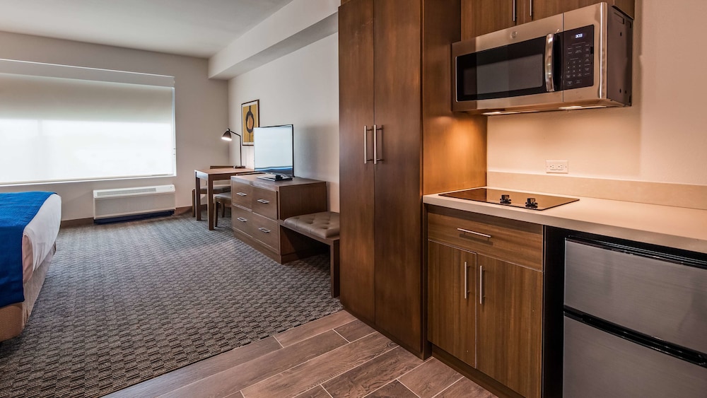 Wingate by Wyndham Austin North 15/32