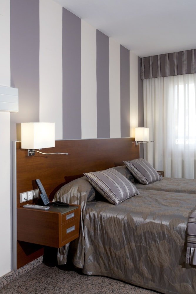 Hotel Marivella 10/34