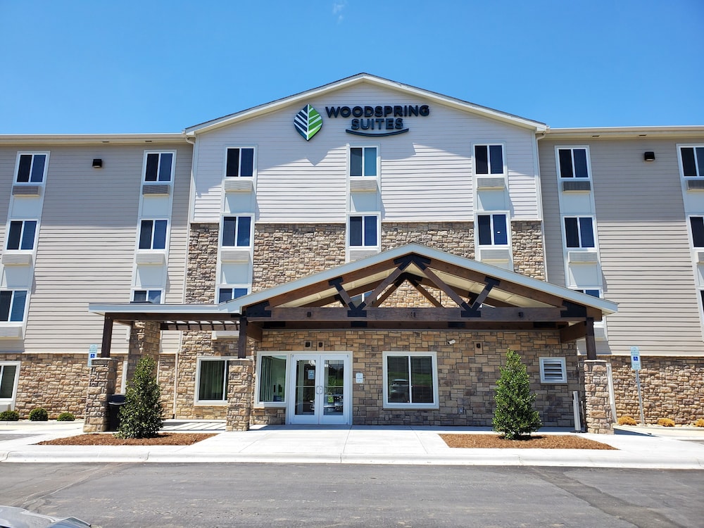 WoodSpring Suites Fort Mill 1/31