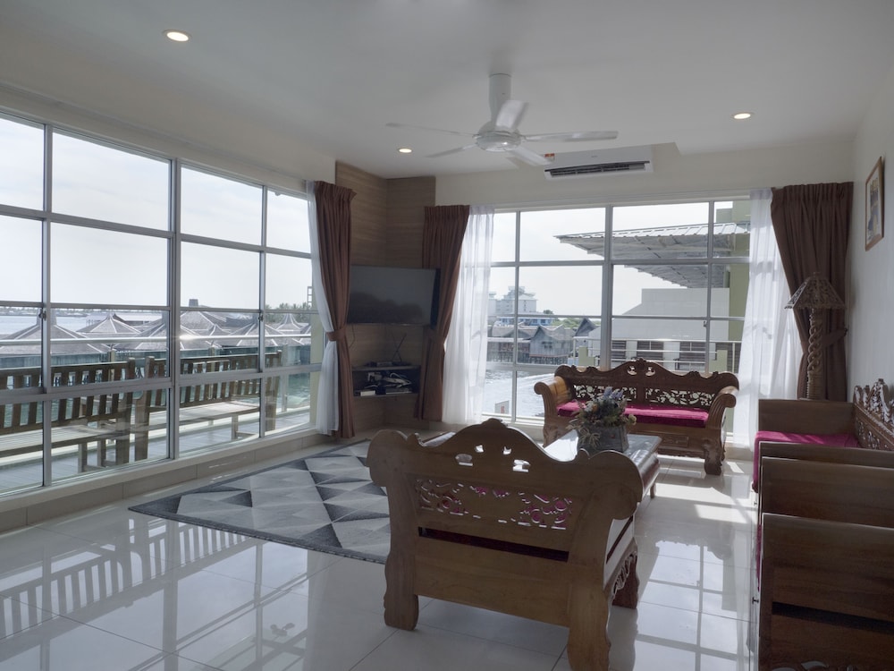Sipadan Inn 2 26/50