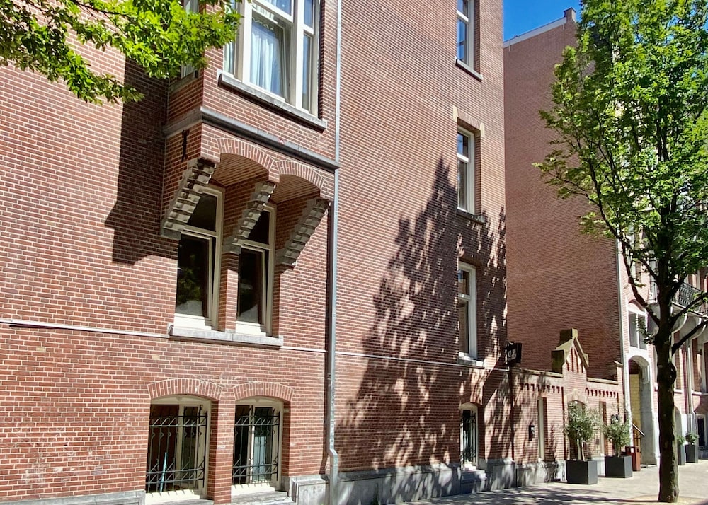 Hotel Van Gogh 4/54