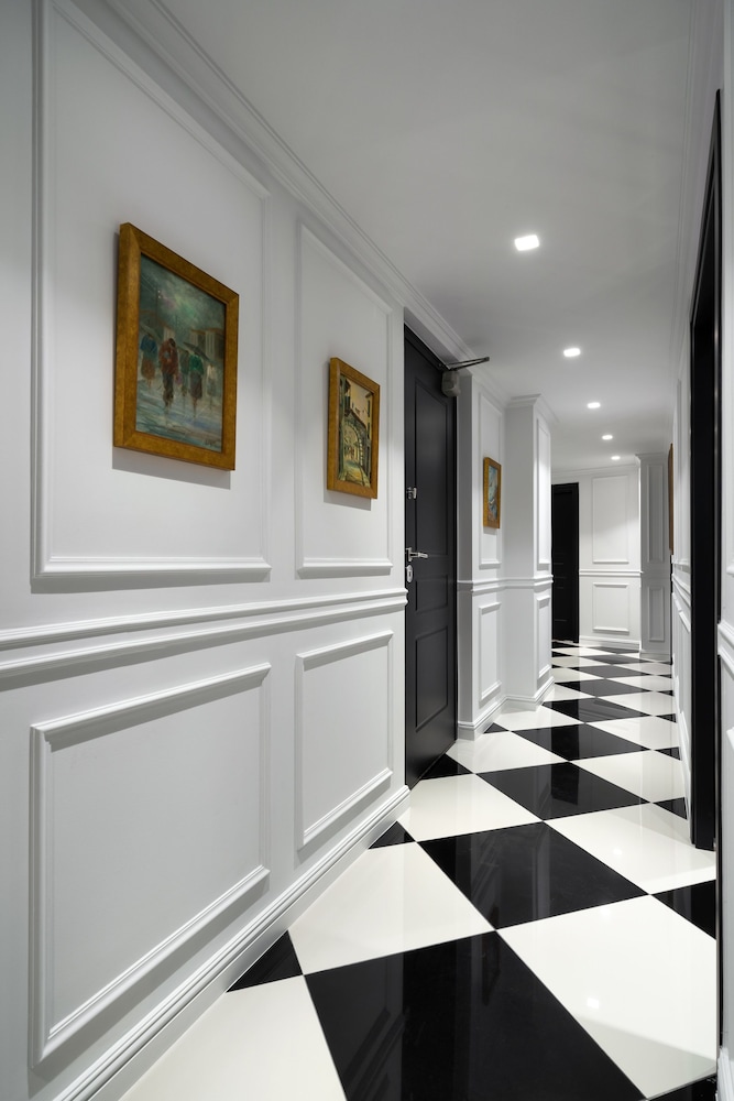 Evripidou Suites 32/50