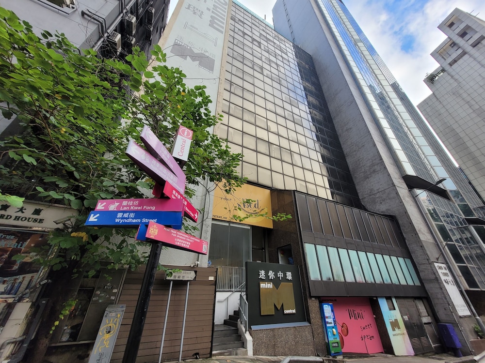 Mini Hotel Central 48/59