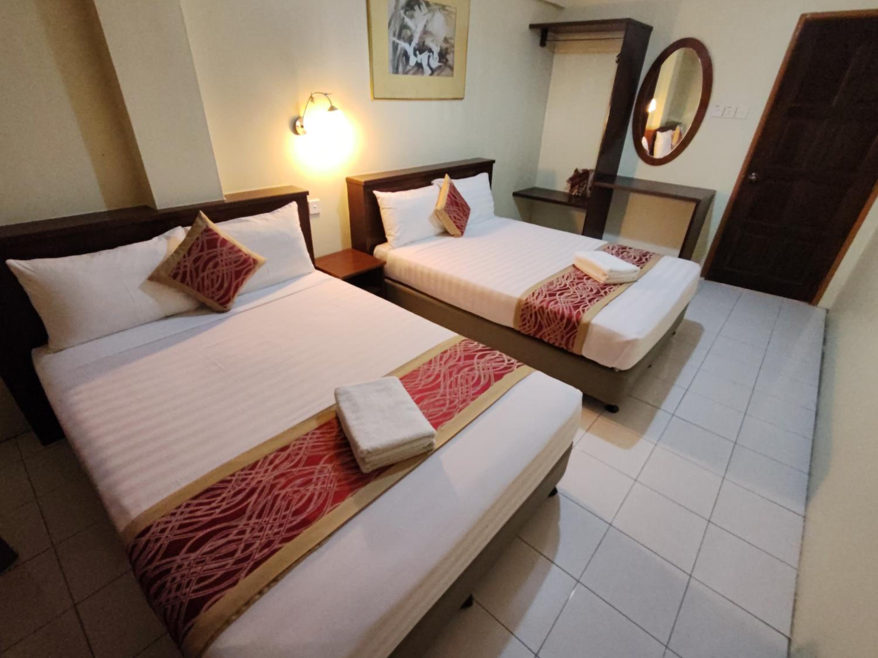 غرفة قياسية بسريرين كوين، Virgo Batik Resort 9/10
