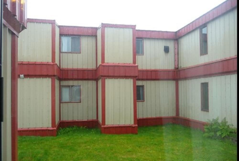 Keystone Hotel 6/38