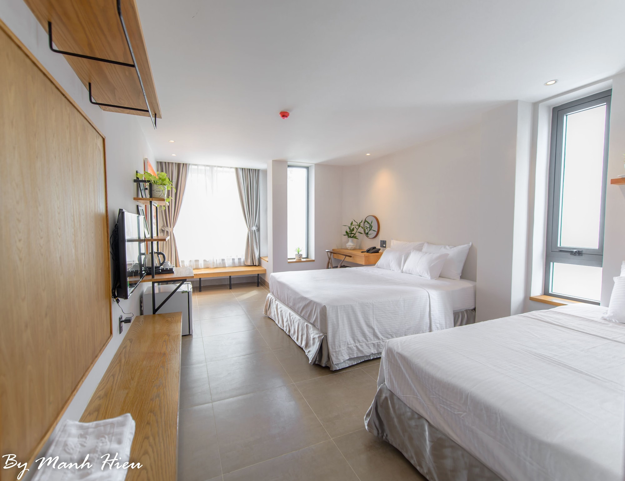 Deluxe, 1 Double and 1 Single Bed, Mojzo Inn Boutique 5/10