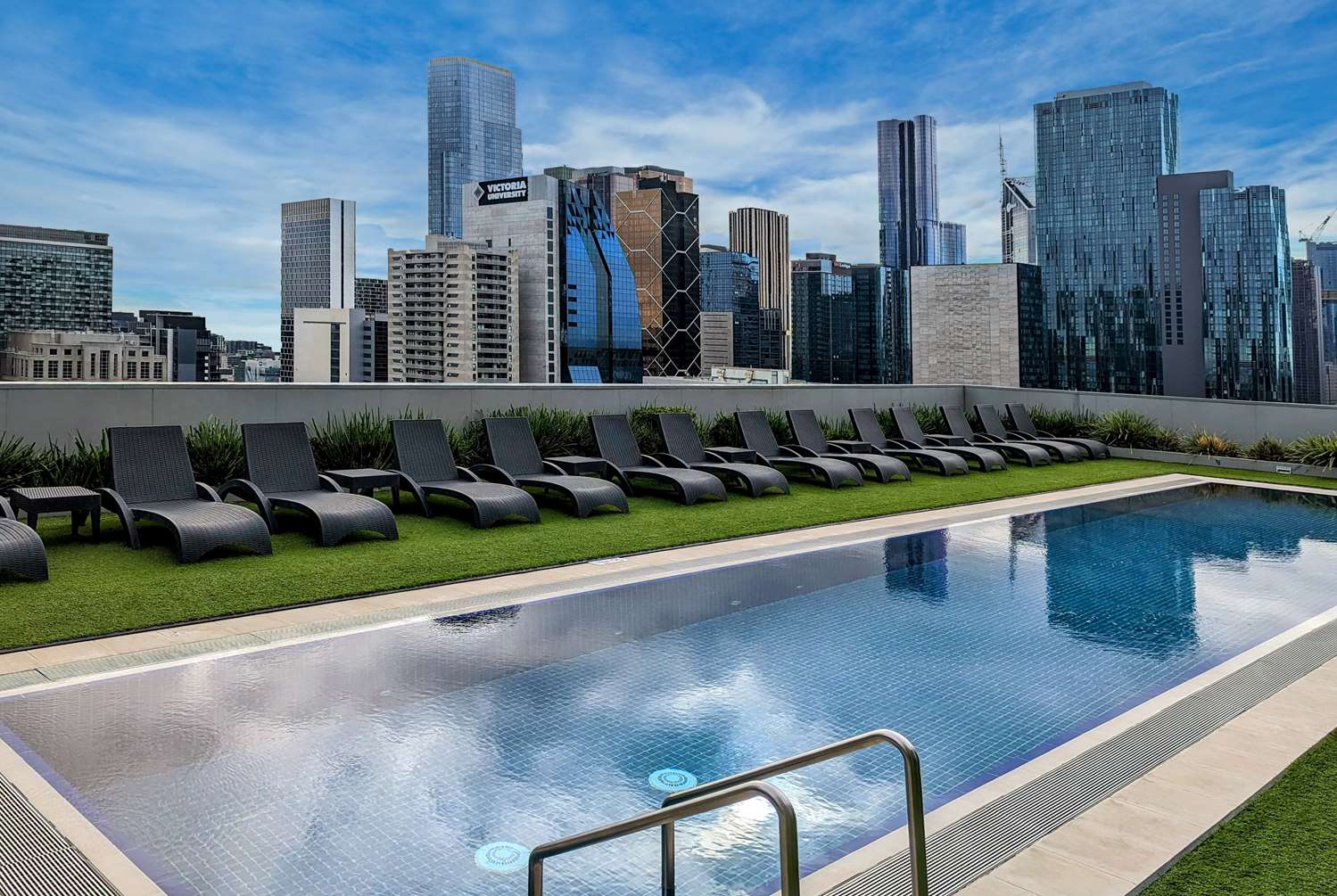 Wyndham Hotel Melbourne 37/37