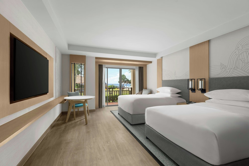 Beach, 2 Double Beds, Ocean View, Terrace, Large, Accessible