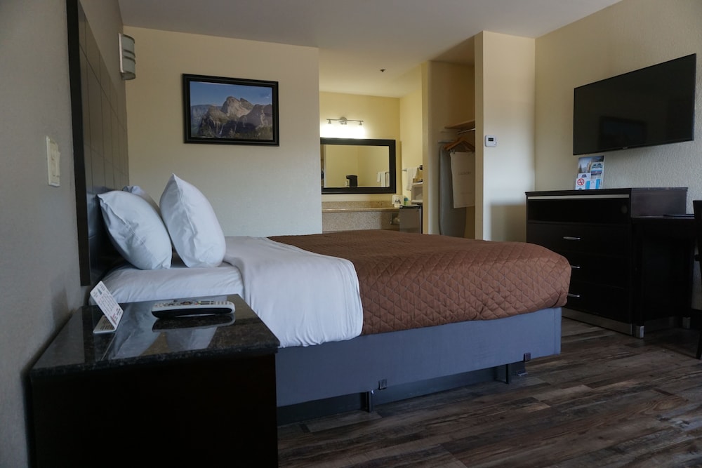 Yosemite Sierra Inn 25/52