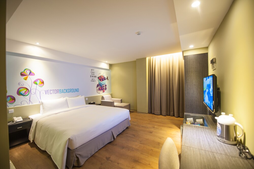 River Inn Zili 32/43