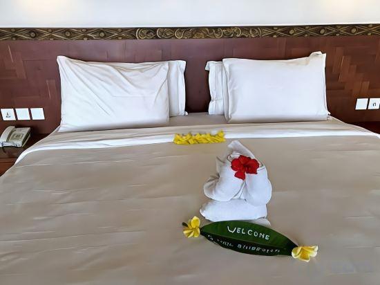 Royal, Sea View