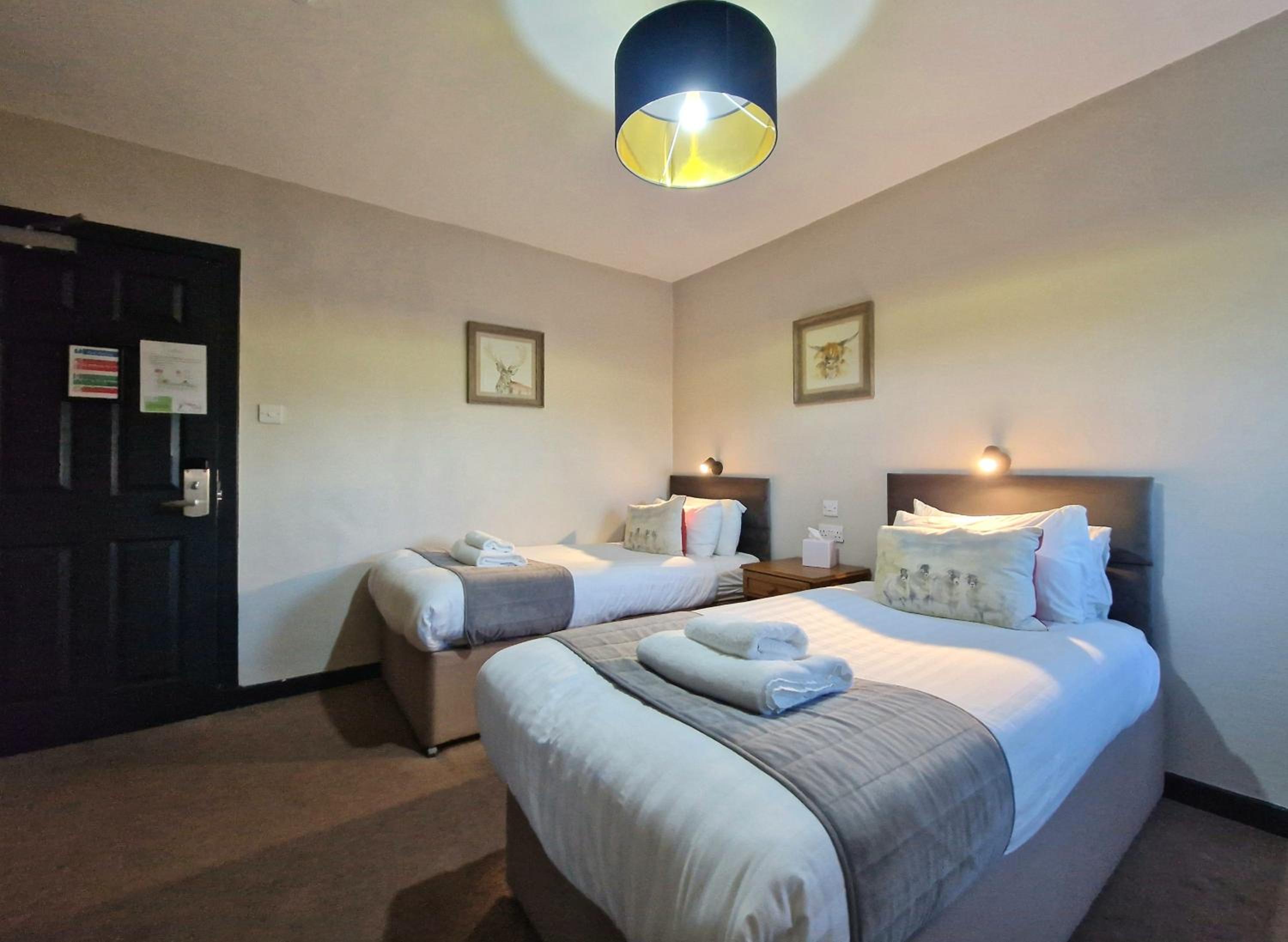 Standard, Twin Beds