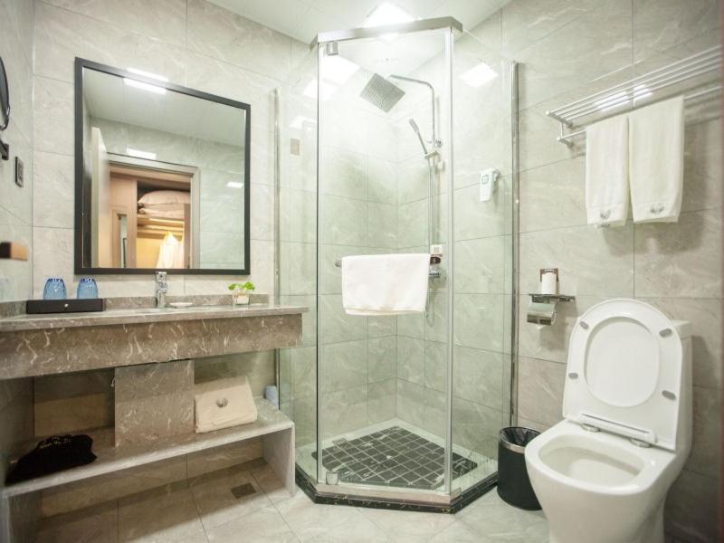 Gya Jiaxing Tongxiang City Century Avenue Hotel 15/16