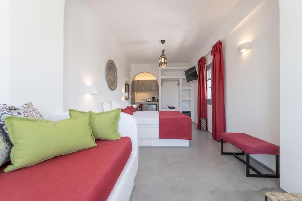 Room at Black Coast Hotel, SANTORINI