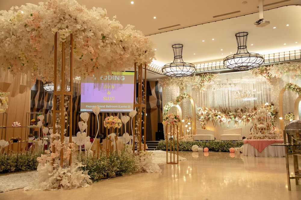 Orchardz Hotel Industri 7/30