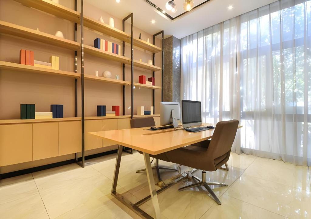City Comfort Inn (Wuhan Panlongcheng Baishang Shopping Center) 45/50