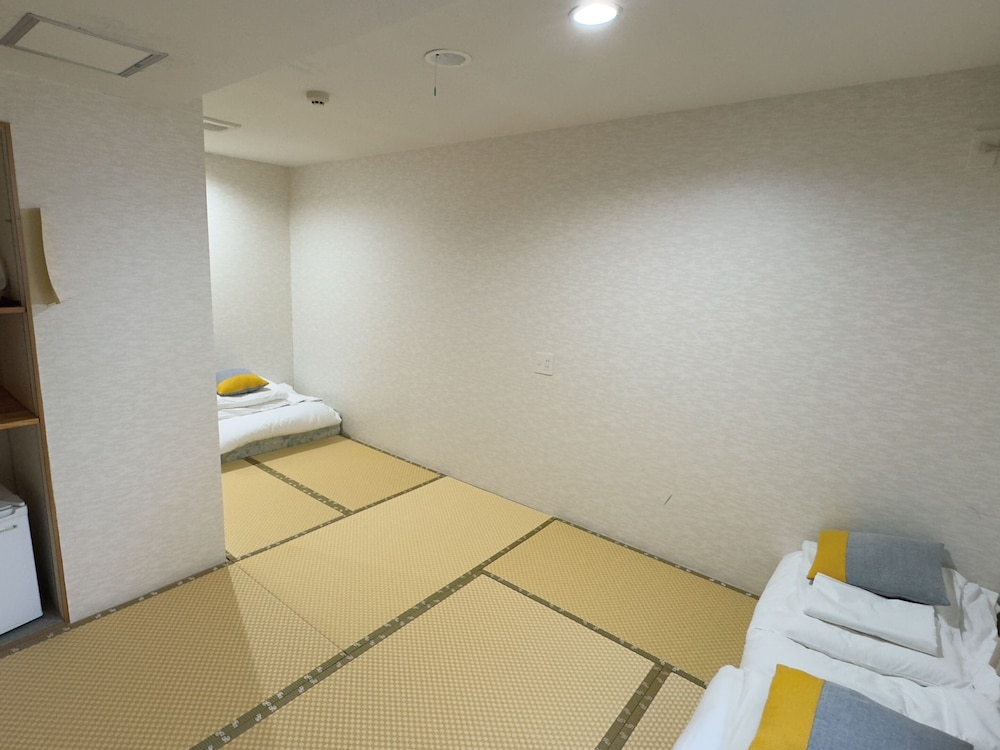 Victoria Hotel Okinawa 48/63