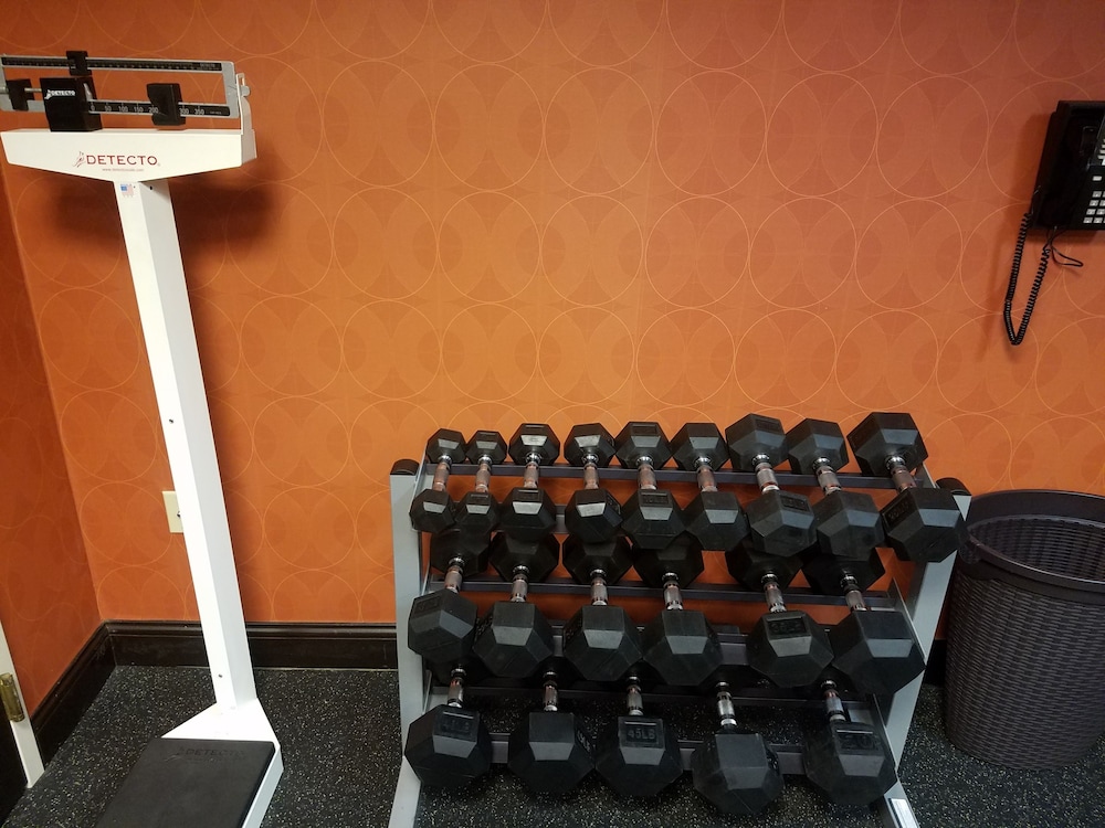 Holiday Inn Express Marietta Atlanta Northwest 31/58