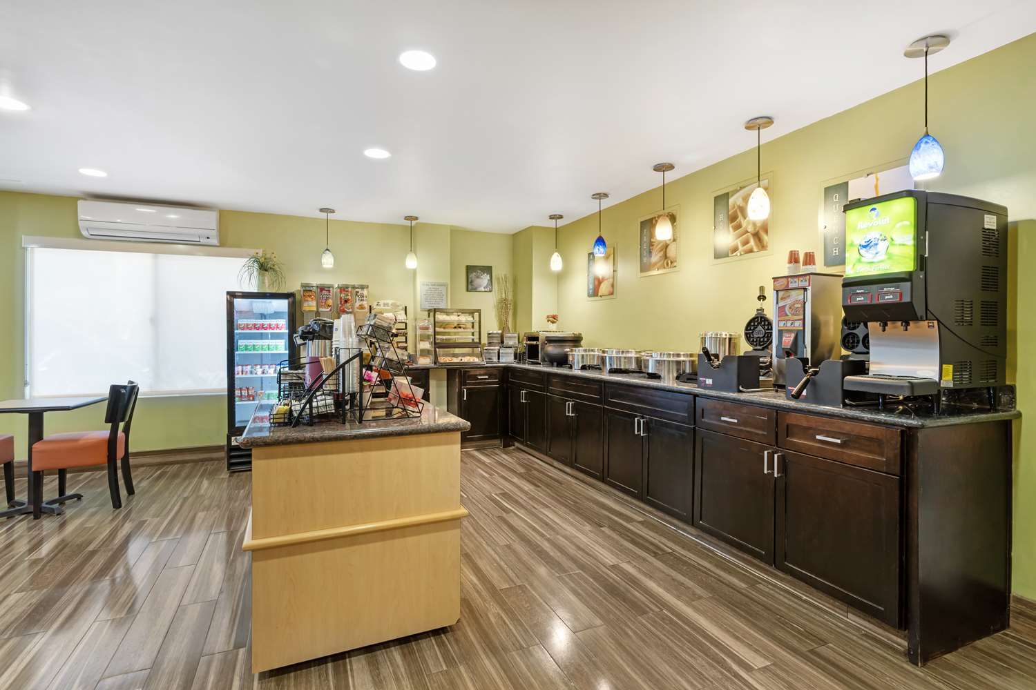 Best Western Plus Heritage Inn 28/40