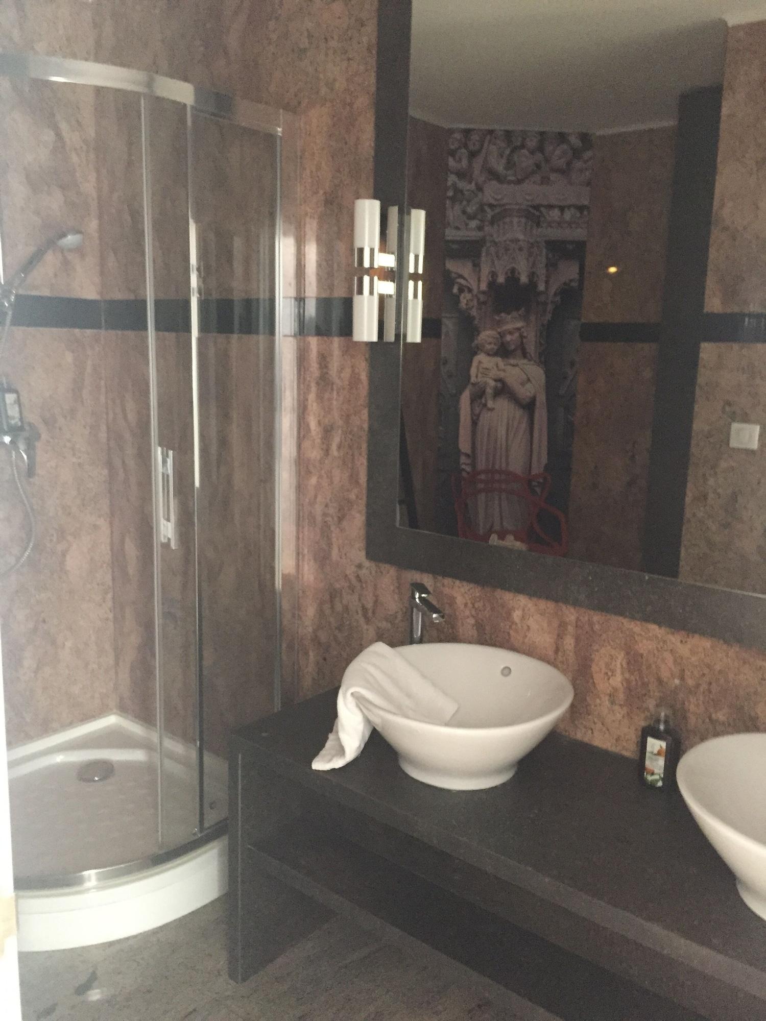 City, Apartment، LE KLEBER 3/3